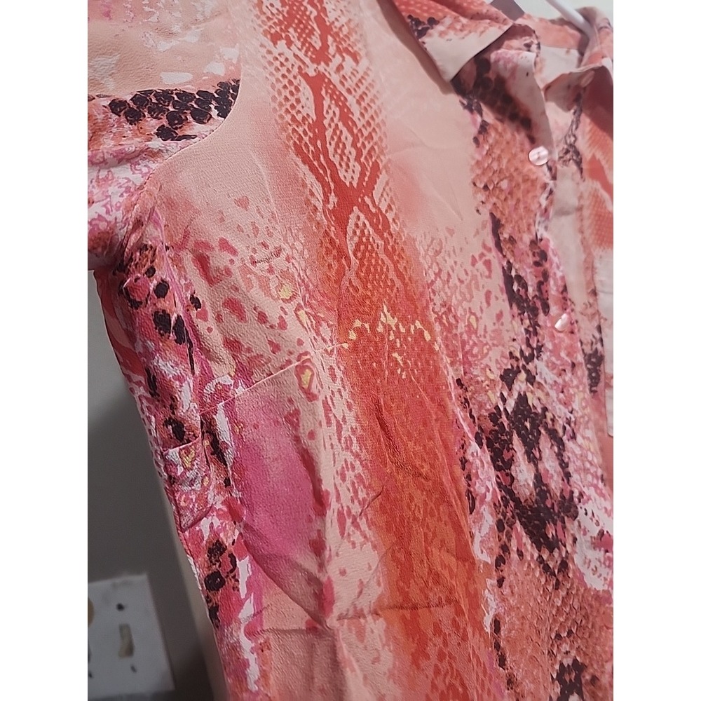 Worthington Silk Blouse Womens Small Pink Coral Snake Print Button‎ Front - Picture 6 of 10